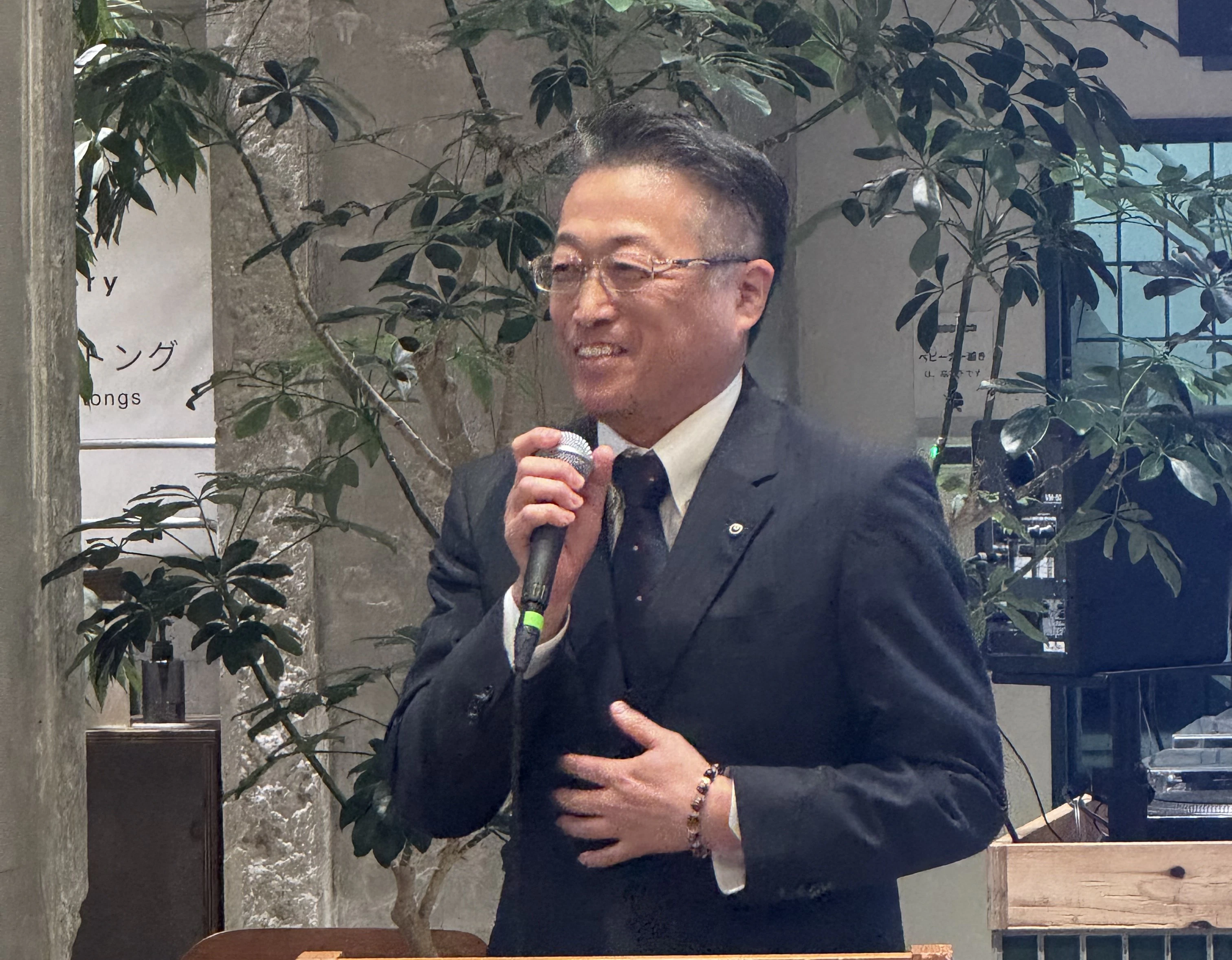 株式会社NTT DXパートナー 代表取締役社長 阿部 隆