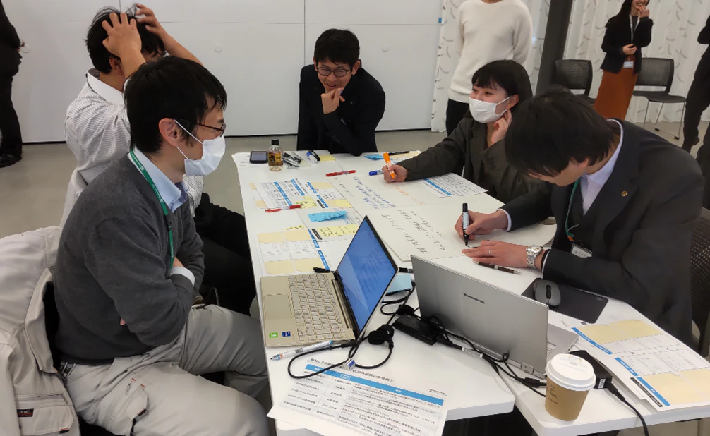 松本市 デジタル人材の確保・育成に向けた 『生成AIの活用方法を探る』ワークショップを実施